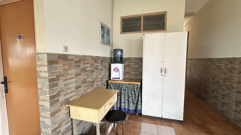 Tempat Isi Air Minum